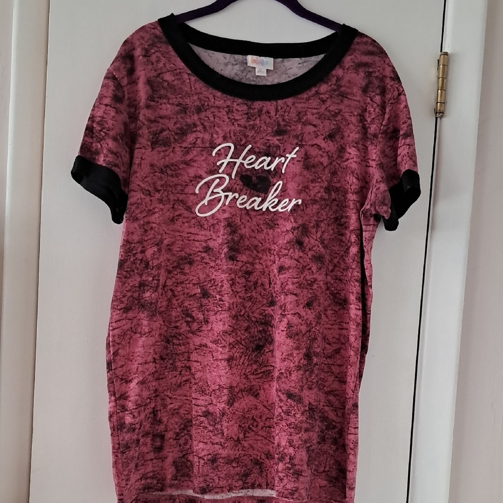 Lularoe Liv t-shirt M